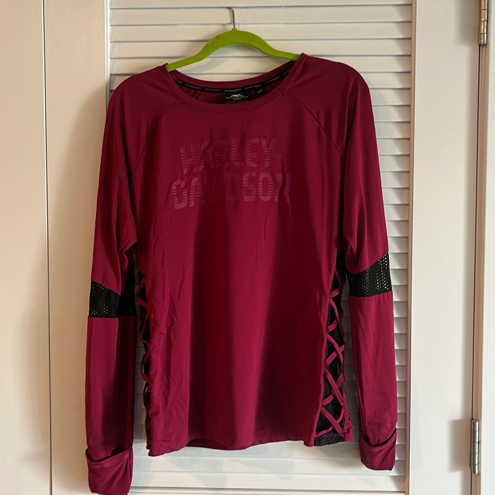 Long sleeve performance shirt